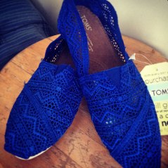 bright blue toms – yes!